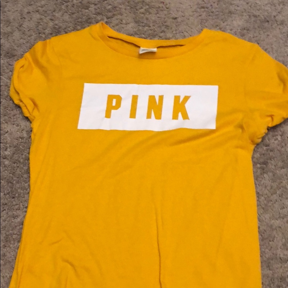 yellow tee shirt great for teens